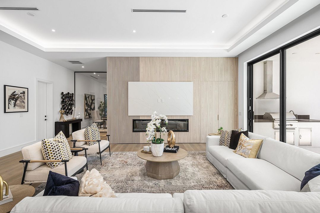 待售: $4,750,000 (4 贝兹, 4 浴室, 4269 平方英尺)