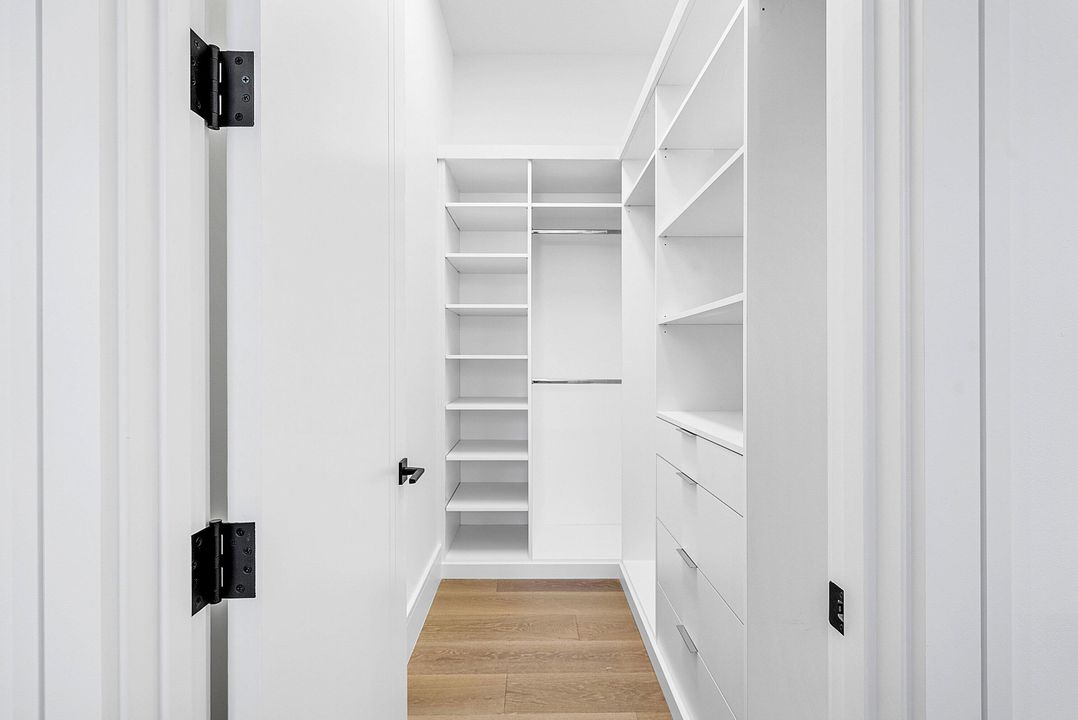 待售: $4,750,000 (4 贝兹, 4 浴室, 4269 平方英尺)