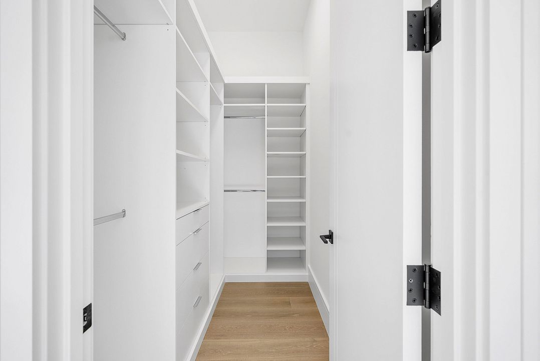 待售: $4,750,000 (4 贝兹, 4 浴室, 4269 平方英尺)