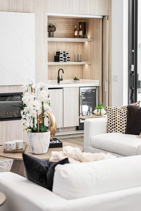 待售: $4,750,000 (4 贝兹, 4 浴室, 4269 平方英尺)