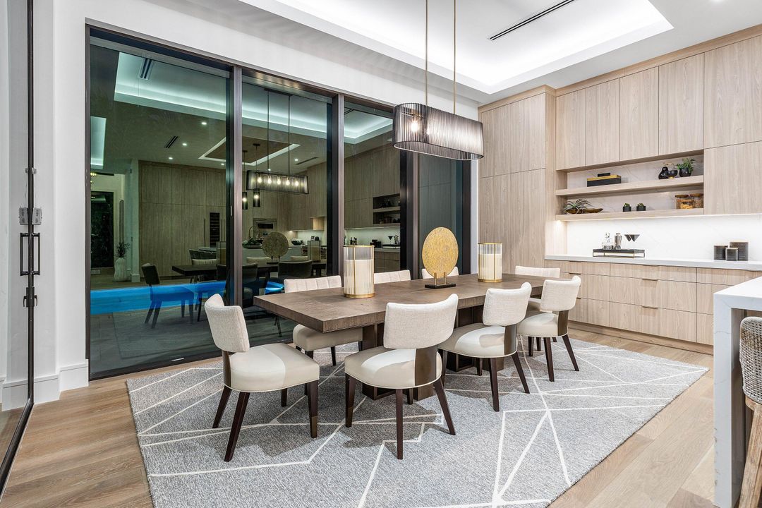 待售: $4,750,000 (4 贝兹, 4 浴室, 4269 平方英尺)