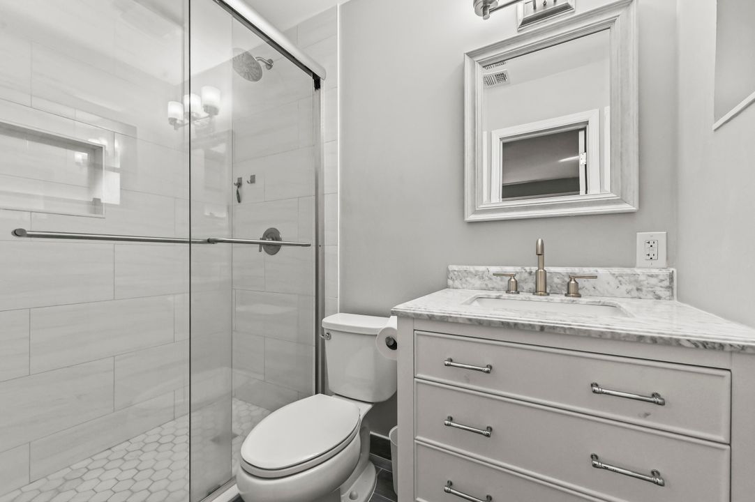 На продажу: $539,900 (3 спален, 2 ванн, 1384 Квадратных фут)