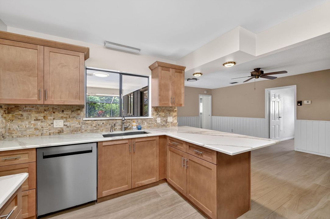 待售: $500,000 (3 贝兹, 2 浴室, 1816 平方英尺)