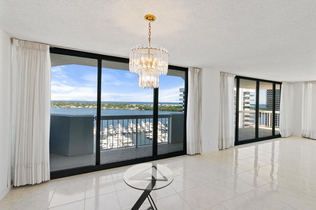 For Rent: $3,950 (2 beds, 2 baths, 1683 Square Feet)