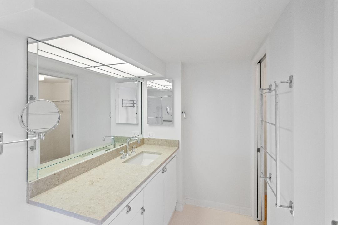 For Rent: $3,950 (2 beds, 2 baths, 1683 Square Feet)