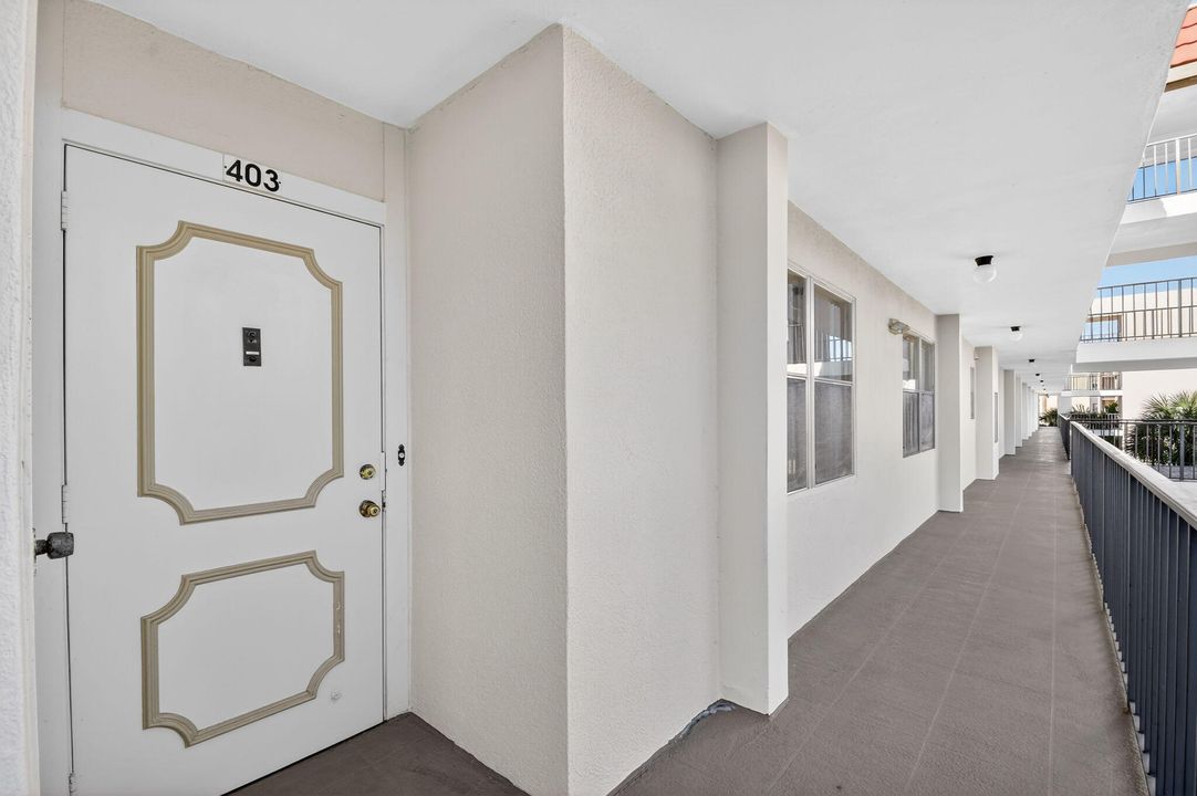 En Venta: $159,000 (2 camas, 2 baños, 1100 Pies cuadrados)