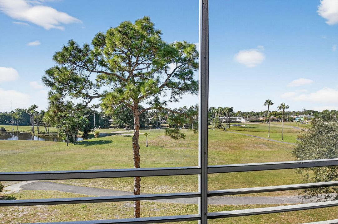 En Venta: $159,000 (2 camas, 2 baños, 1100 Pies cuadrados)