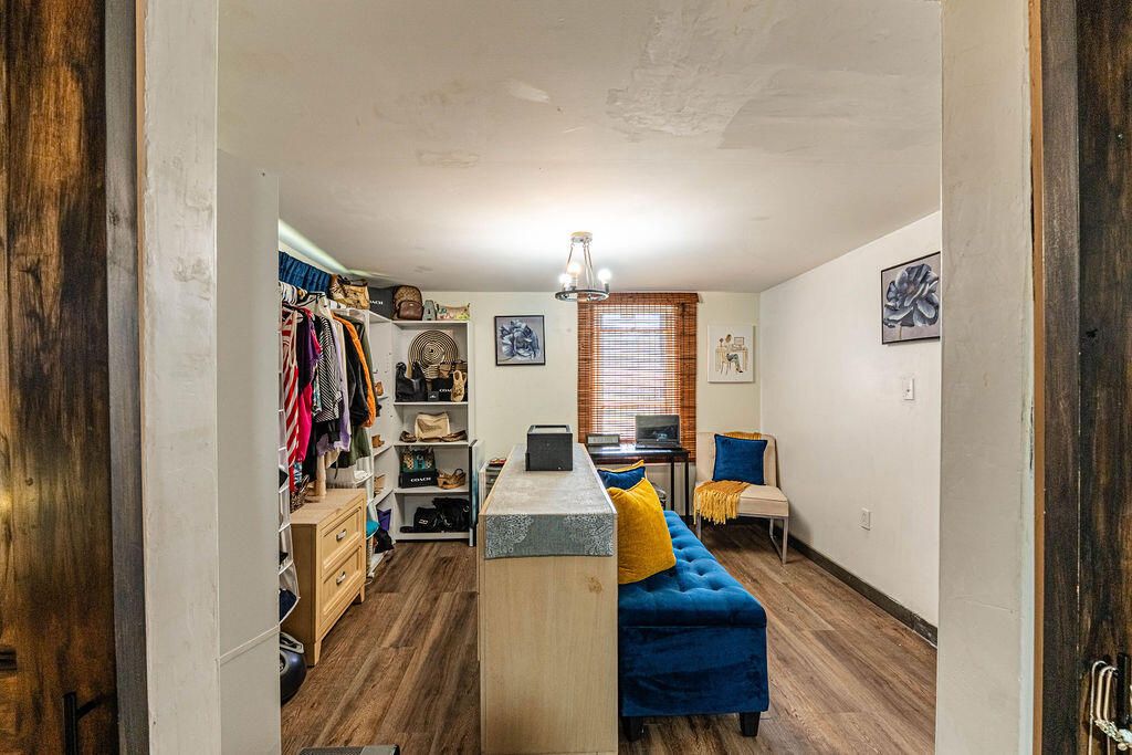 На продажу: $212,000 (3 спален, 1 ванн, 1192 Квадратных фут)