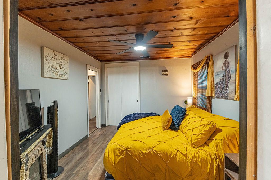 На продажу: $212,000 (3 спален, 1 ванн, 1192 Квадратных фут)