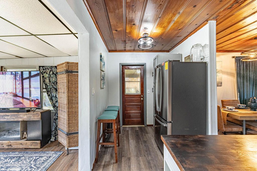 На продажу: $212,000 (3 спален, 1 ванн, 1192 Квадратных фут)