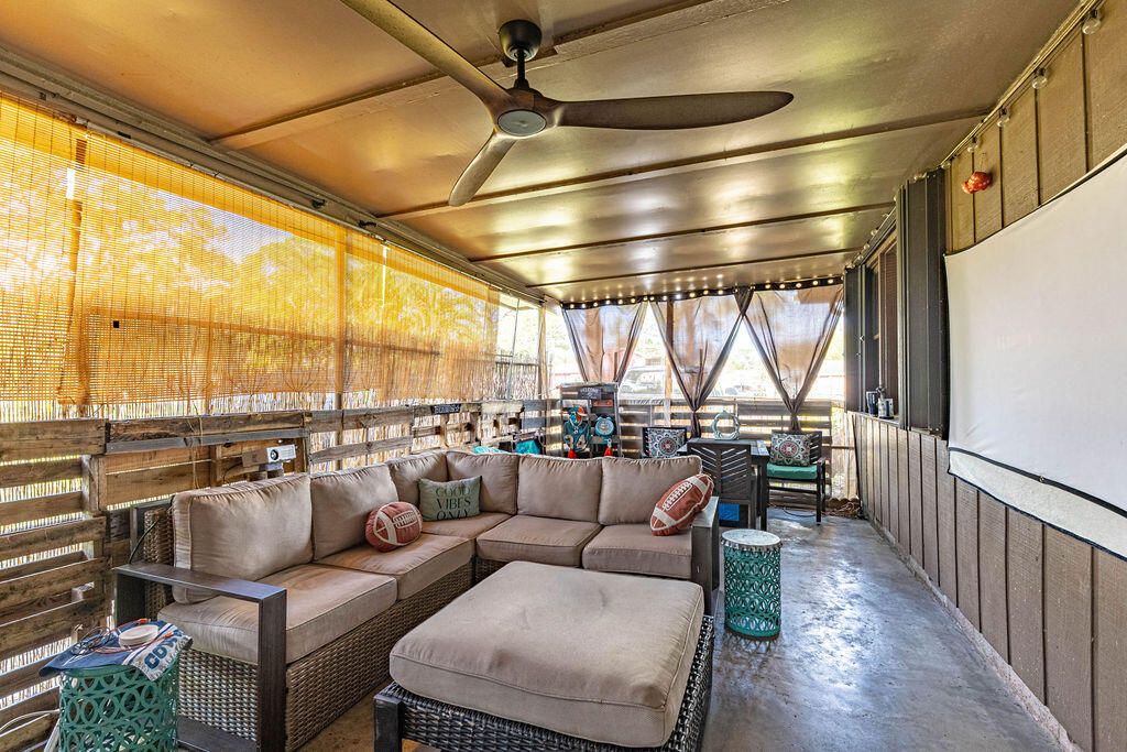 На продажу: $212,000 (3 спален, 1 ванн, 1192 Квадратных фут)