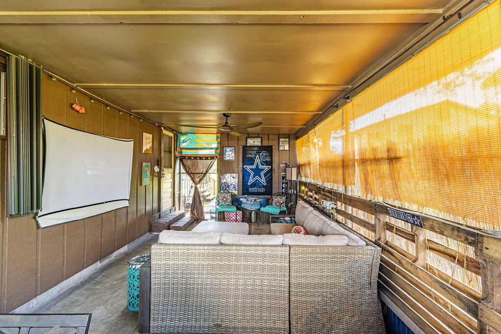 На продажу: $212,000 (3 спален, 1 ванн, 1192 Квадратных фут)