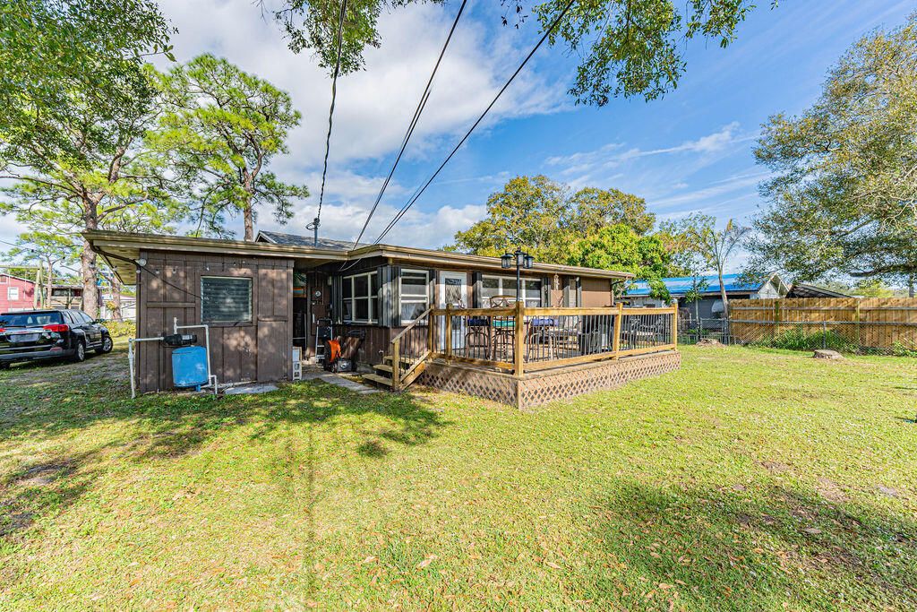 На продажу: $212,000 (3 спален, 1 ванн, 1192 Квадратных фут)