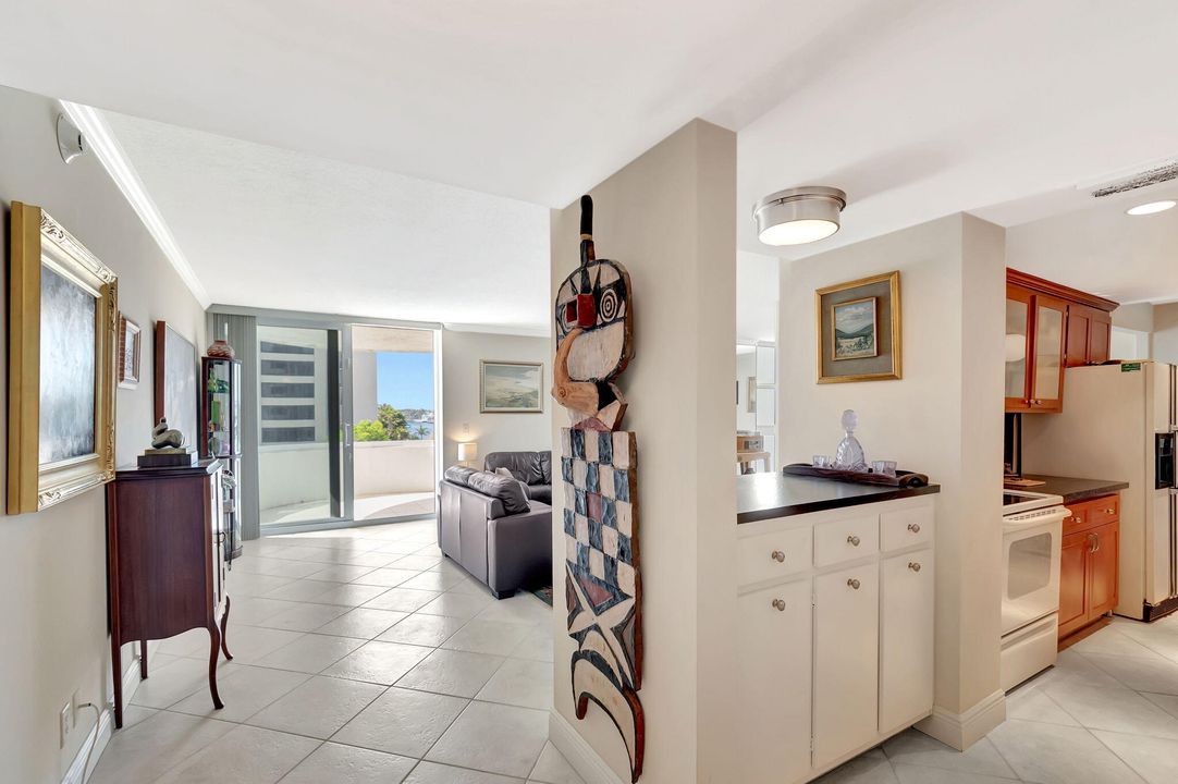 En Venta: $574,000 (2 camas, 2 baños, 1482 Pies cuadrados)