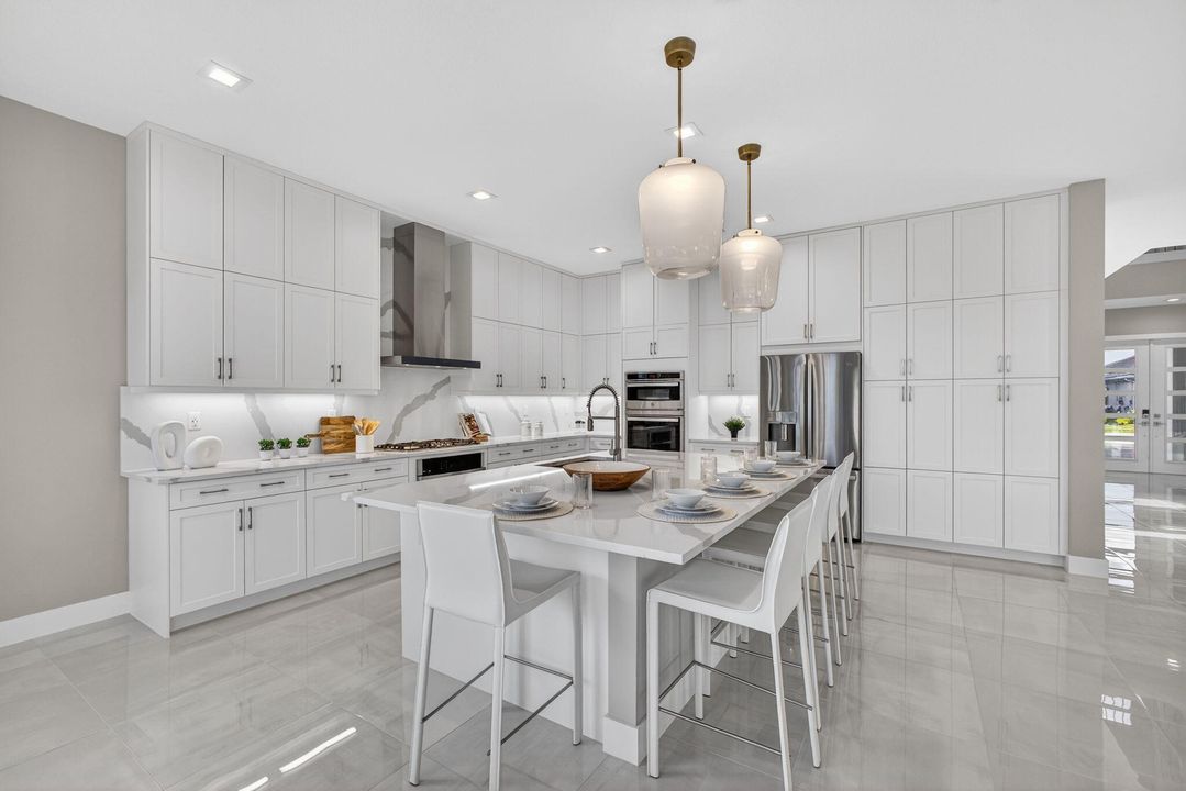 На продажу: $1,823,900 (5 спален, 5 ванн, 5260 Квадратных фут)