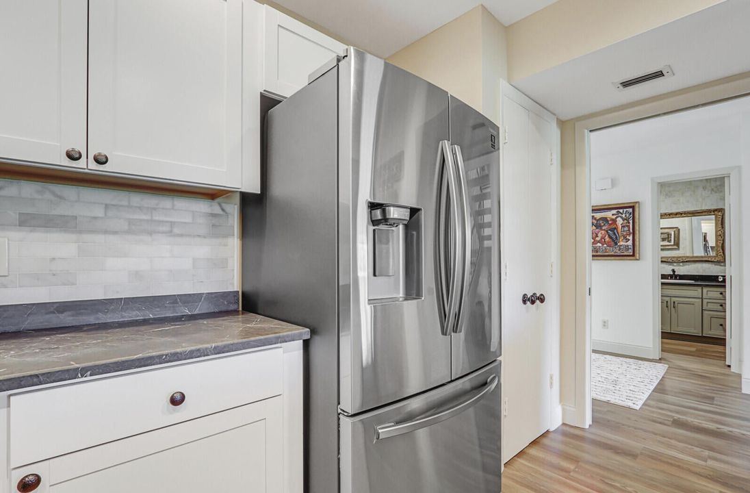 На продажу: $399,000 (3 спален, 2 ванн, 2015 Квадратных фут)