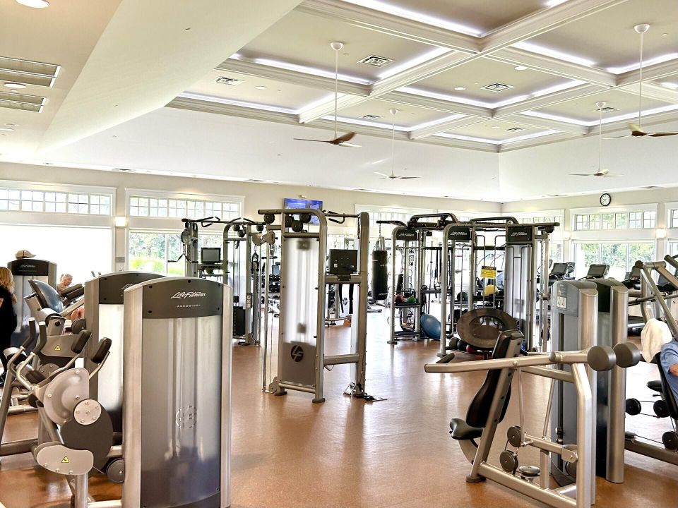 На продажу: $399,000 (3 спален, 2 ванн, 2015 Квадратных фут)