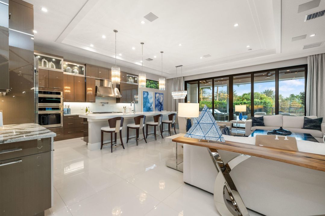 En Venta: $3,550,000 (4 camas, 4 baños, 4268 Pies cuadrados)