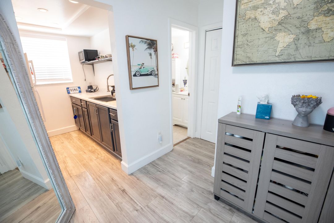 待售: $210,000 (0 贝兹, 1 浴室, 390 平方英尺)