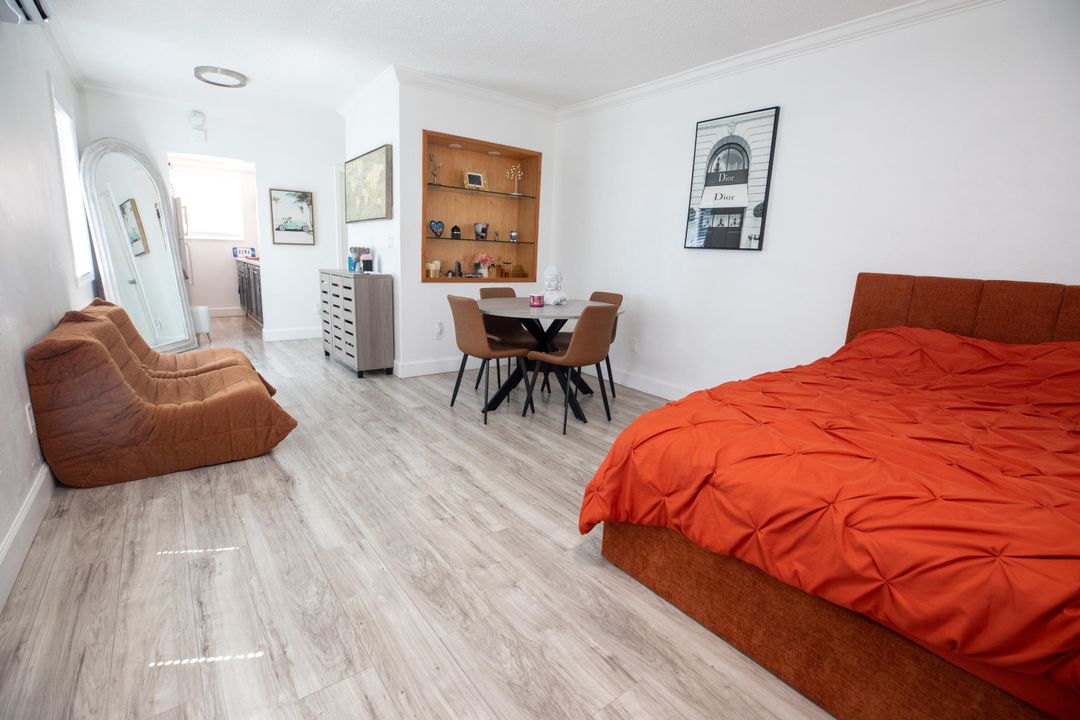 待售: $210,000 (0 贝兹, 1 浴室, 390 平方英尺)