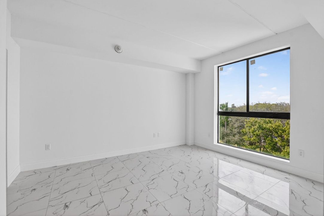 В аренду: $3,250 (2 спален, 2 ванн, 1113 Квадратных фут)