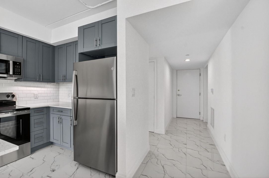 В аренду: $3,250 (2 спален, 2 ванн, 1113 Квадратных фут)