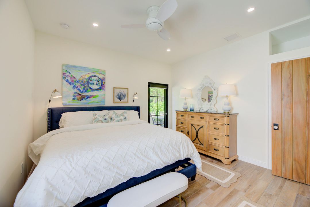 For Rent: $8,000 (2 beds, 2 baths, 1000 Square Feet)