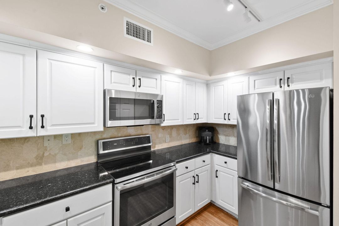 En Venta: $499,500 (3 camas, 2 baños, 1479 Pies cuadrados)