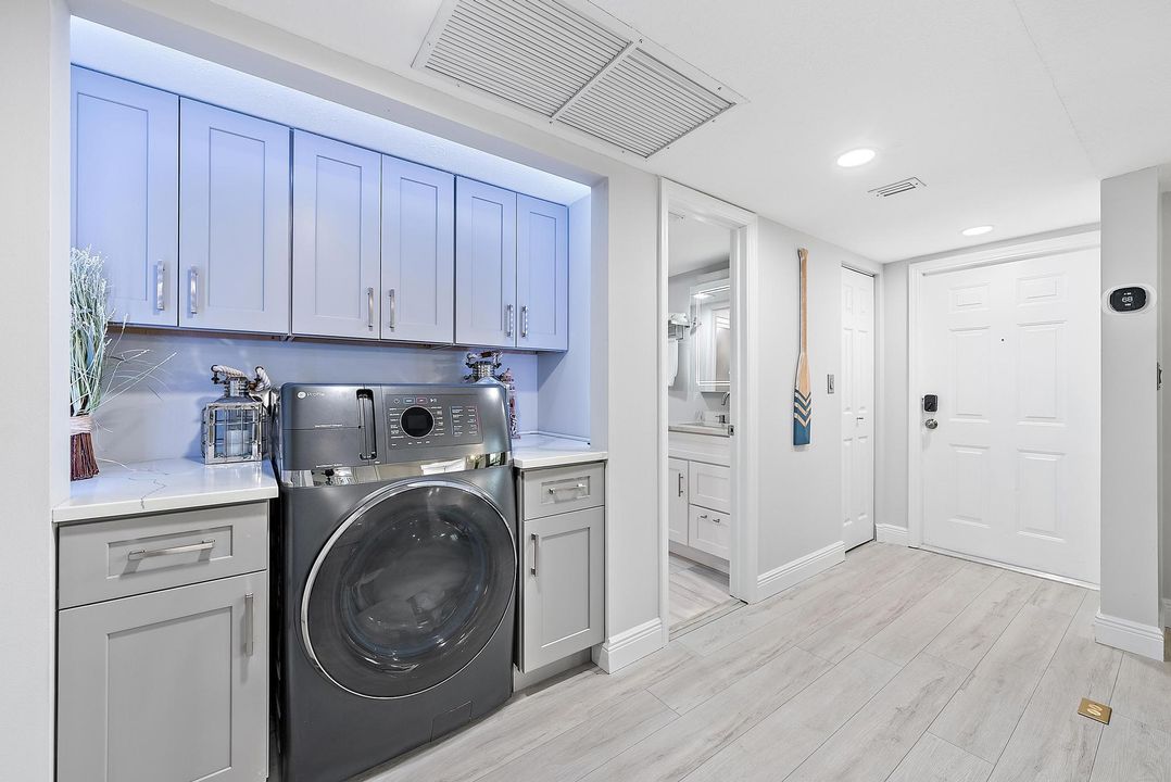 На продажу: $469,000 (2 спален, 2 ванн, 1500 Квадратных фут)