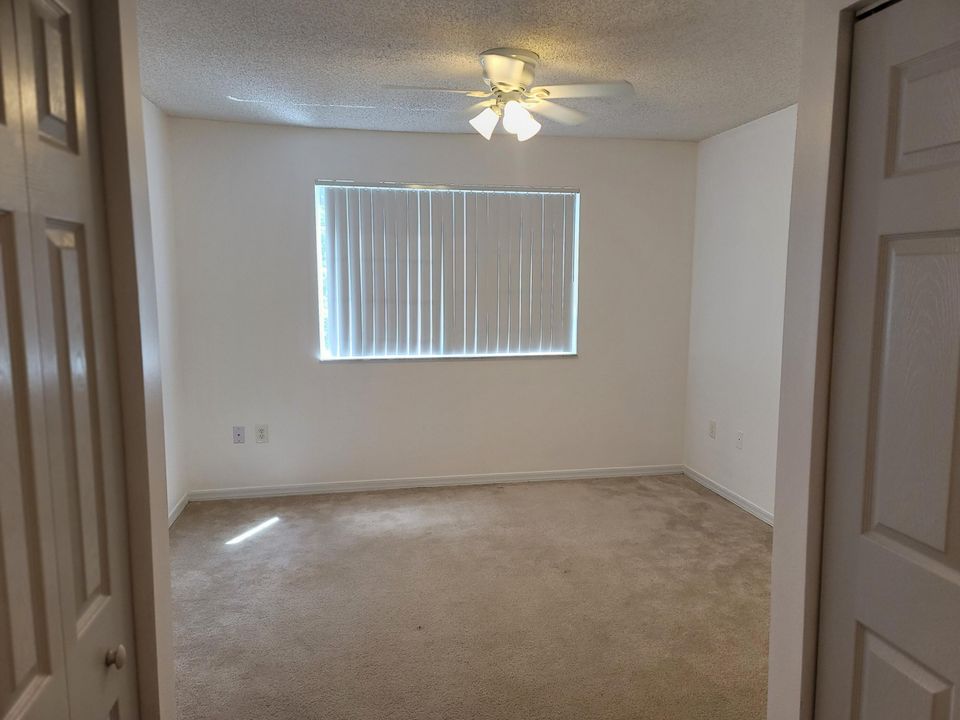 For Rent: $2,400 (2 beds, 2 baths, 1026 Square Feet)