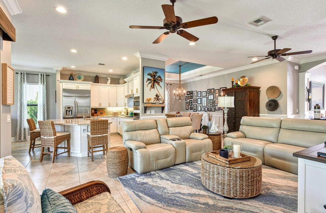 На продажу: $775,000 (3 спален, 3 ванн, 2531 Квадратных фут)