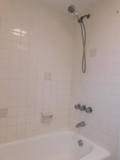 For Rent: $1,750 (1 beds, 1 baths, 625 Square Feet)