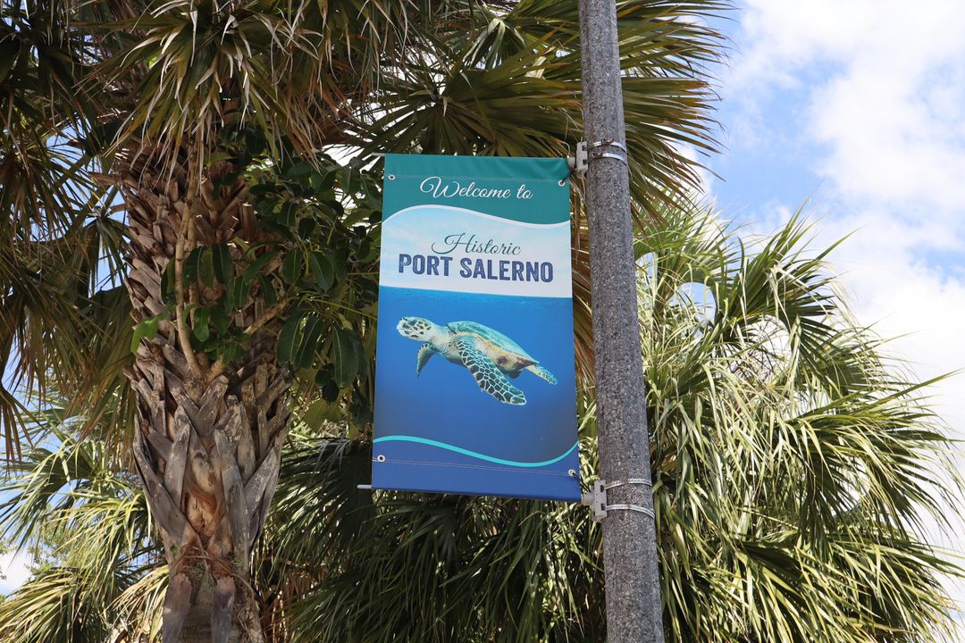 For Sale: $600,000 (3 beds, 3 baths, 1772 Square Feet)