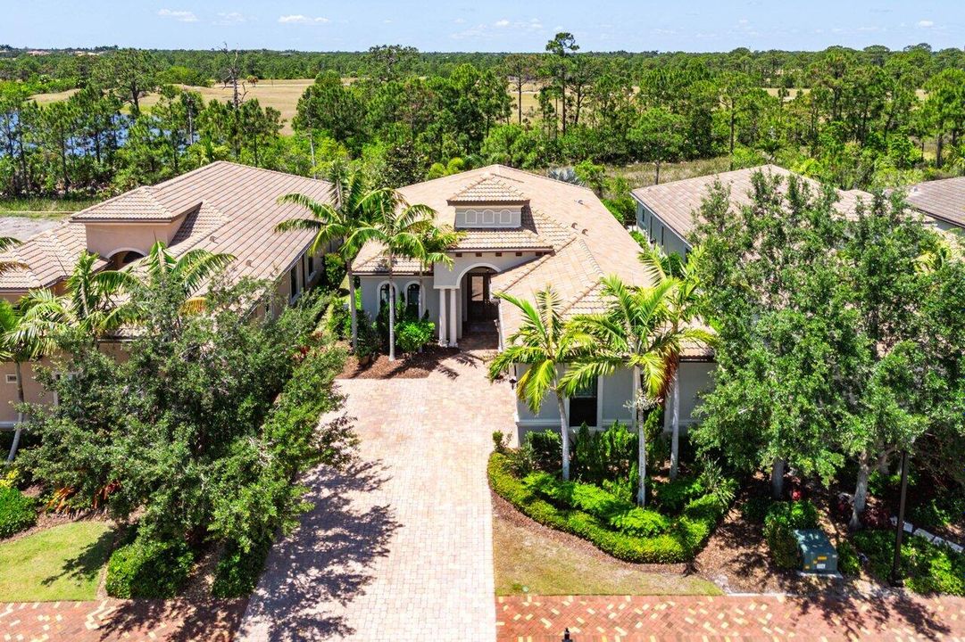 На продажу: $775,000 (3 спален, 3 ванн, 2531 Квадратных фут)