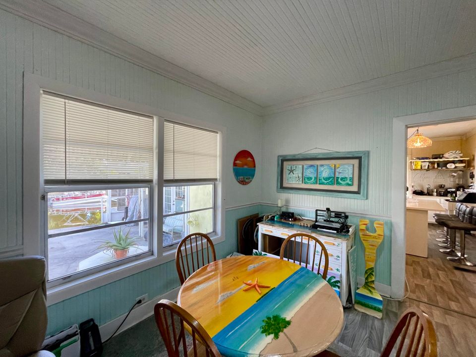 待售: $400,000 (2 贝兹, 2 浴室, 1577 平方英尺)