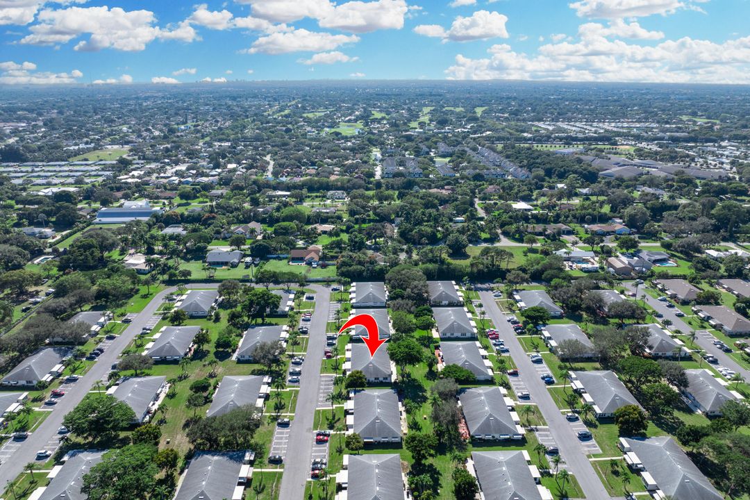 For Sale: $175,000 (2 beds, 2 baths, 1080 Square Feet)