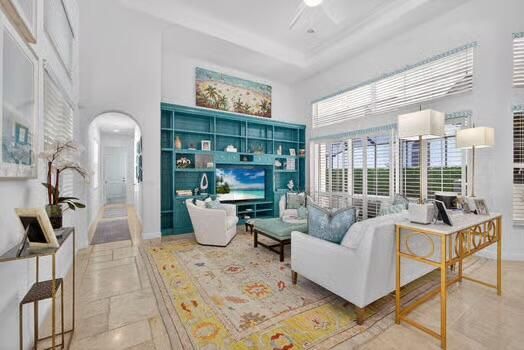 En Venta: $3,450,000 (4 camas, 3 baños, 3600 Pies cuadrados)