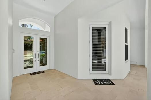 En Venta: $3,450,000 (4 camas, 3 baños, 3600 Pies cuadrados)