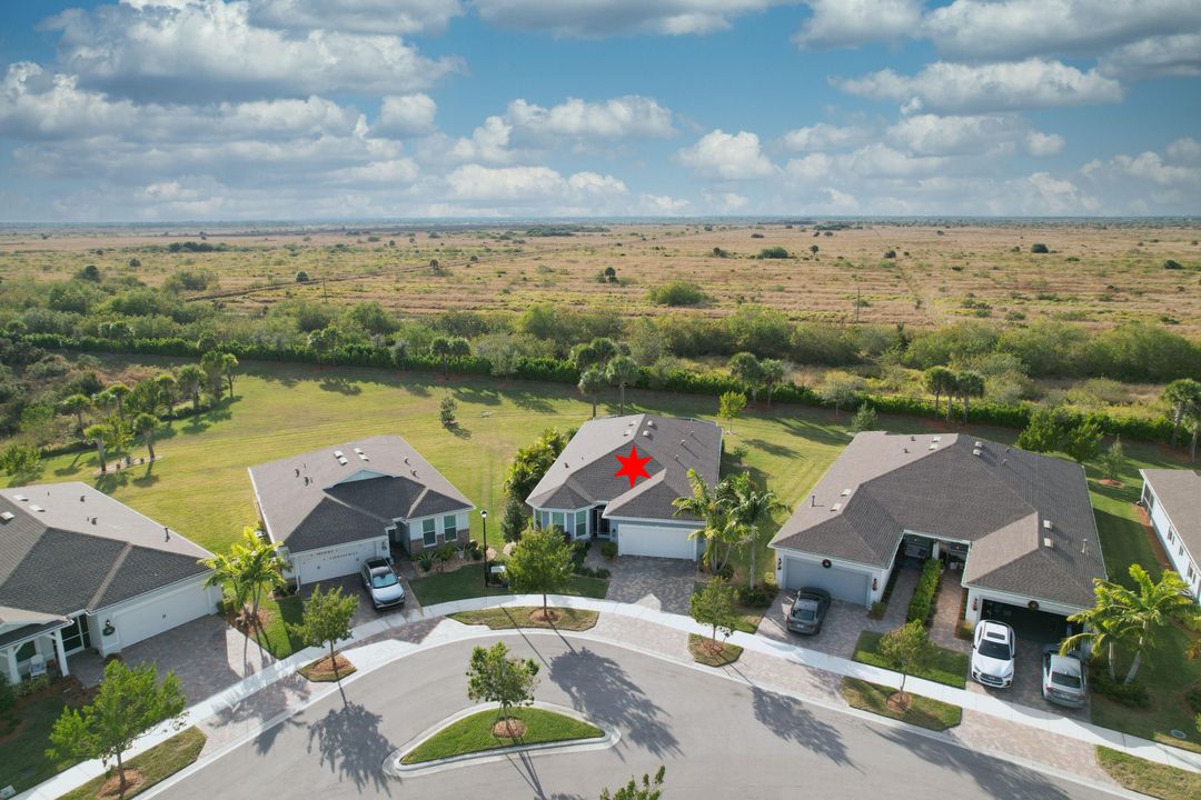 En Venta: $543,000 (3 camas, 2 baños, 2055 Pies cuadrados)