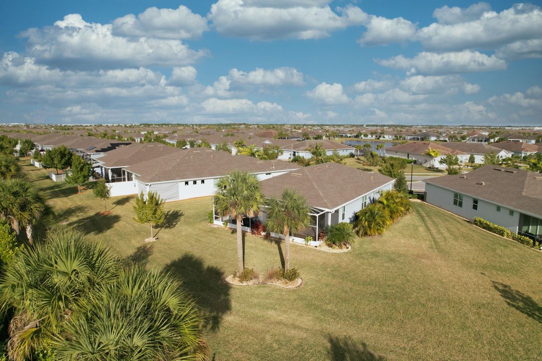 En Venta: $543,000 (3 camas, 2 baños, 2055 Pies cuadrados)