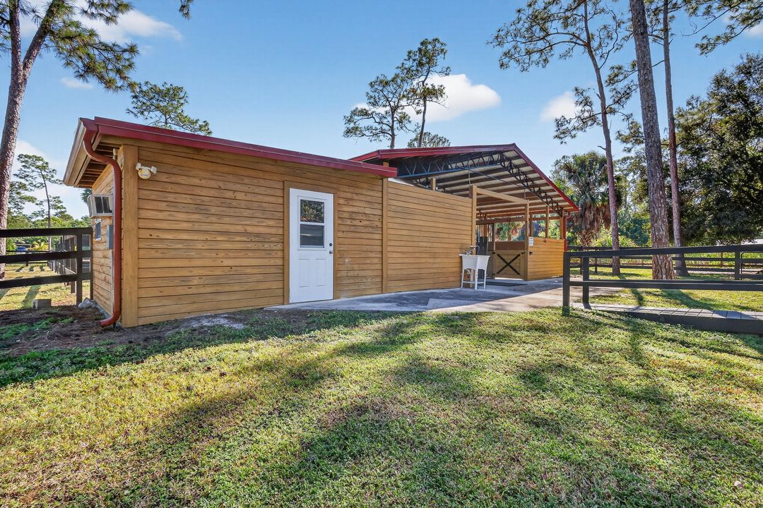 В аренду: $10,000 (4 спален, 2 ванн, 1560 Квадратных фут)