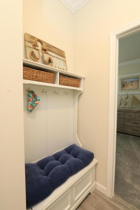 En Venta: $543,000 (3 camas, 2 baños, 2055 Pies cuadrados)