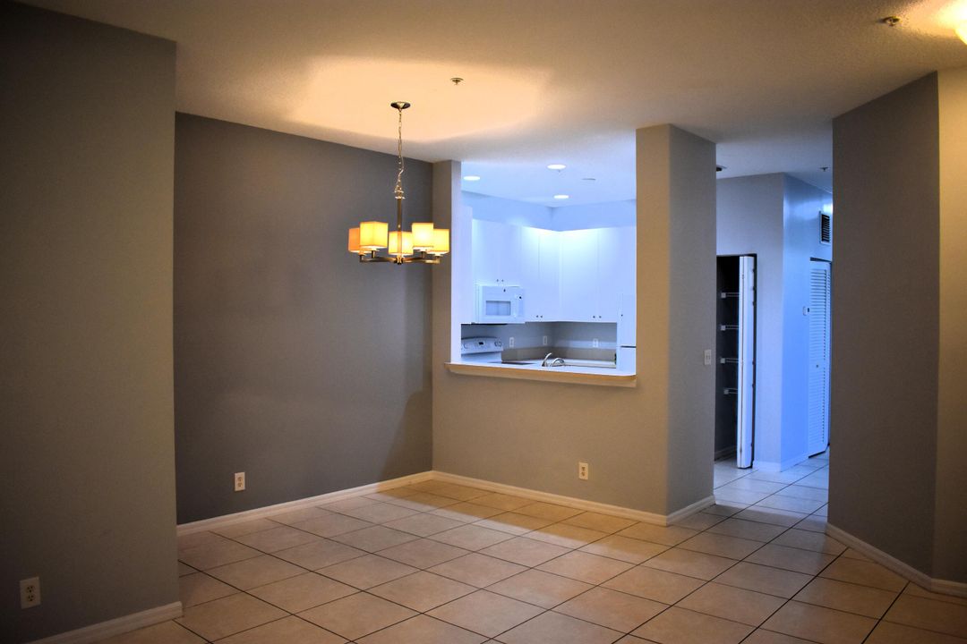 For Rent: $2,500 (3 beds, 2 baths, 1128 Square Feet)