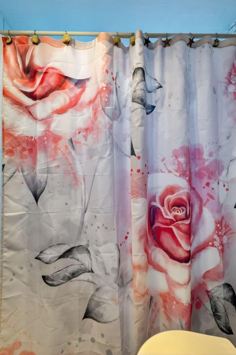 For Sale: $68,900 (1 beds, 1 baths, 702 Square Feet)