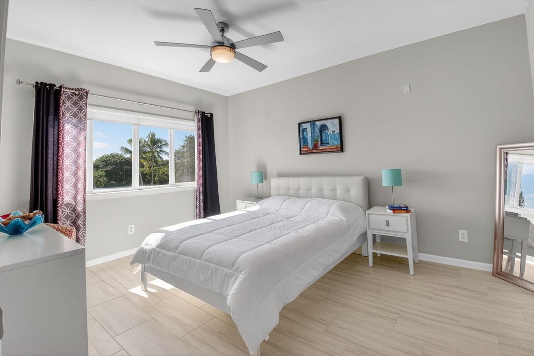 待售: $399,000 (2 贝兹, 2 浴室, 1306 平方英尺)