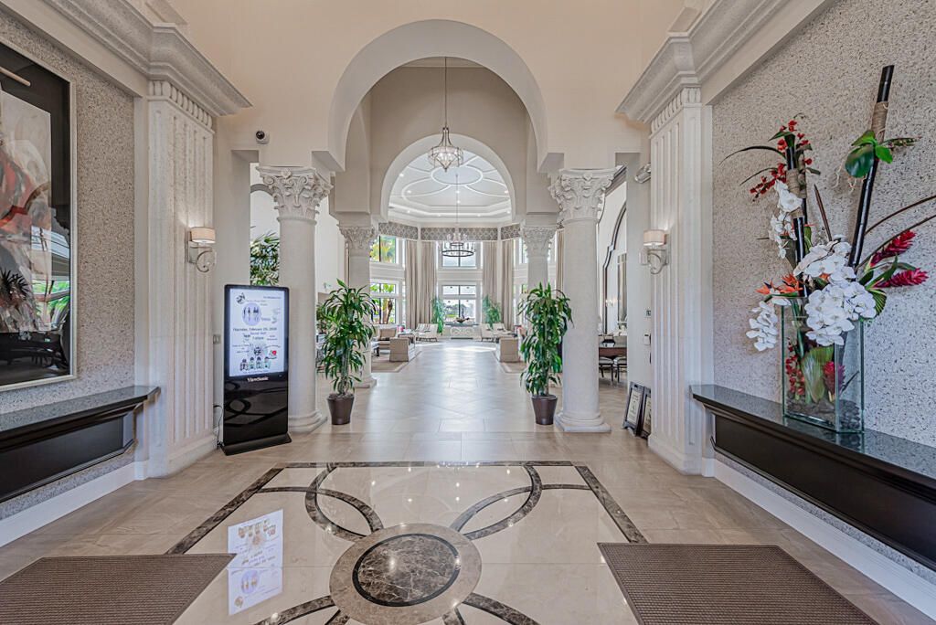 En Venta: $549,000 (4 camas, 2 baños, 2369 Pies cuadrados)