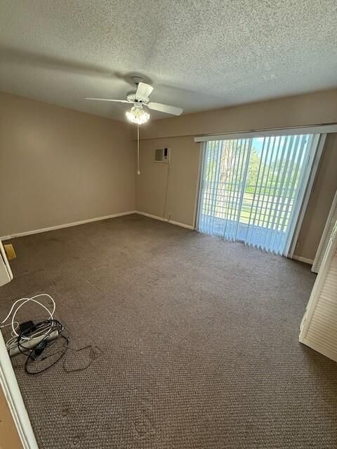 出租: $1,400 (1 贝兹, 1 浴室, 720 平方英尺)