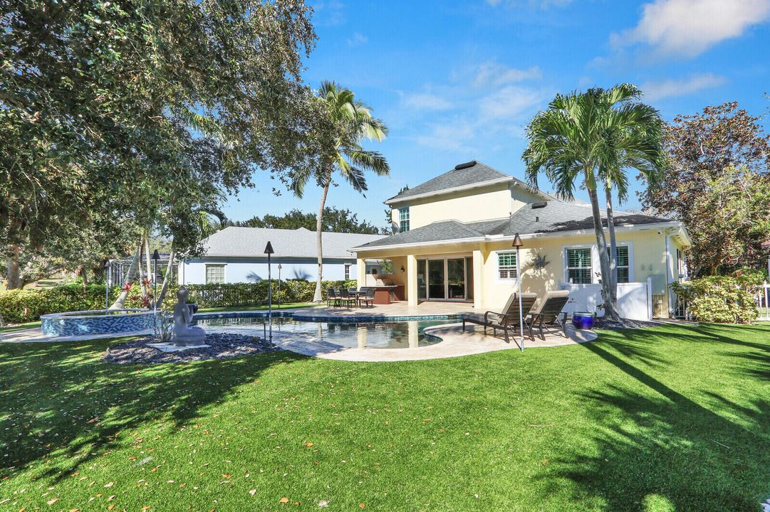 En Venta: $1,895,000 (4 camas, 3 baños, 2597 Pies cuadrados)