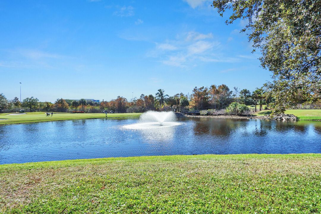 En Venta: $1,895,000 (4 camas, 3 baños, 2597 Pies cuadrados)