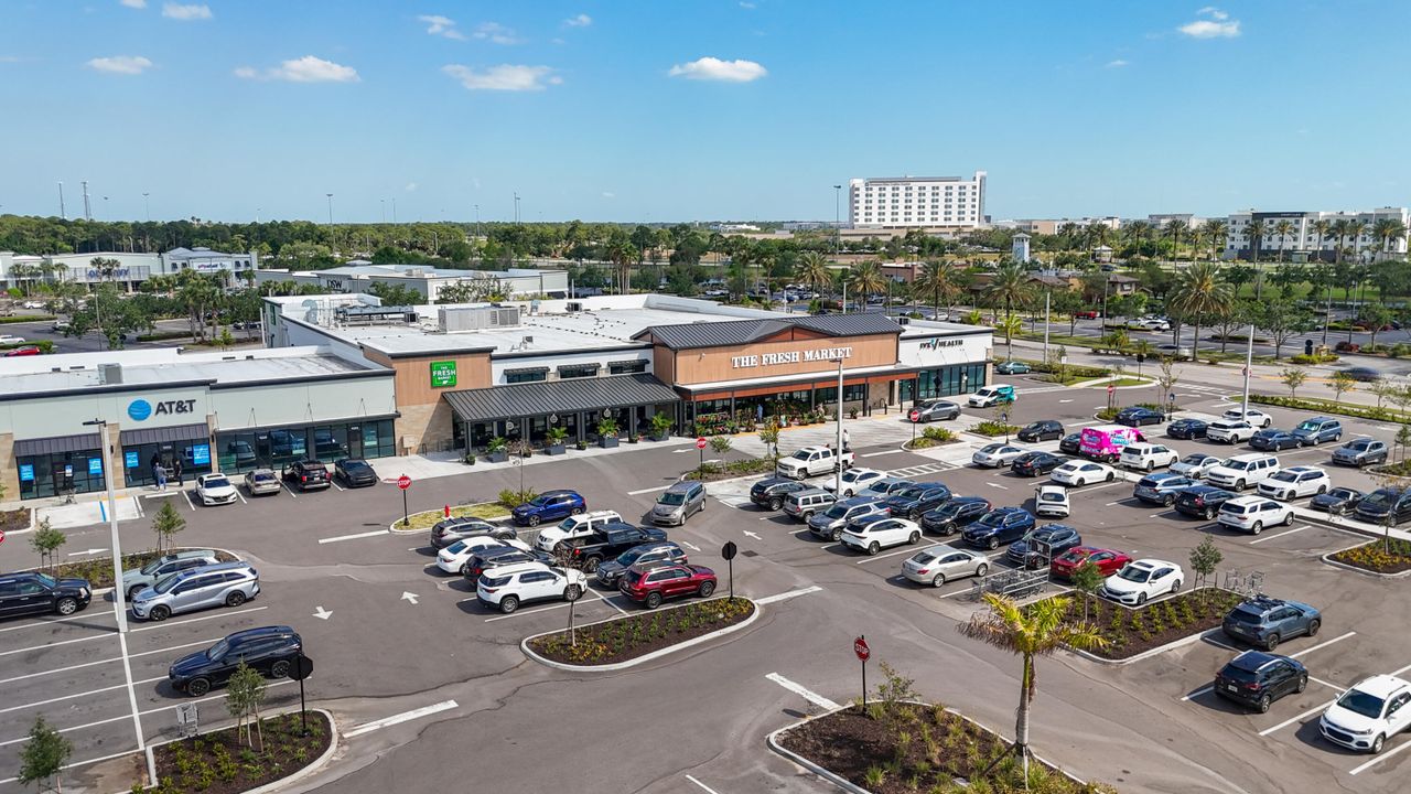 待售: $345,000 (2 贝兹, 2 浴室, 962 平方英尺)